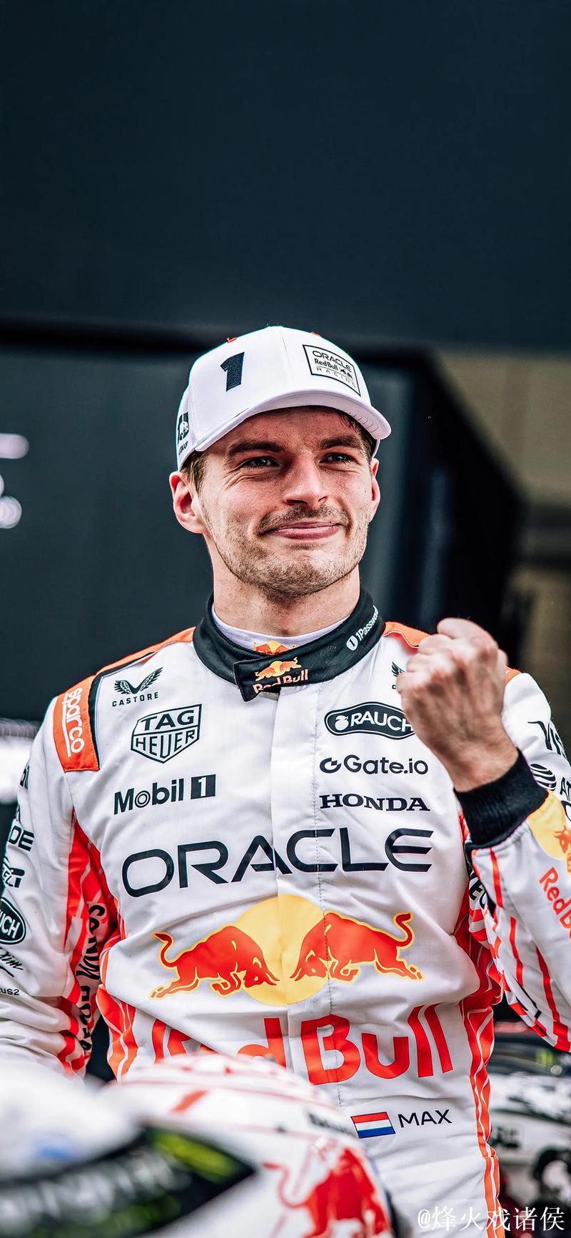 F1沙特大奖赛排位赛：维斯塔潘摘得杆位 皮亚斯特里位列第二