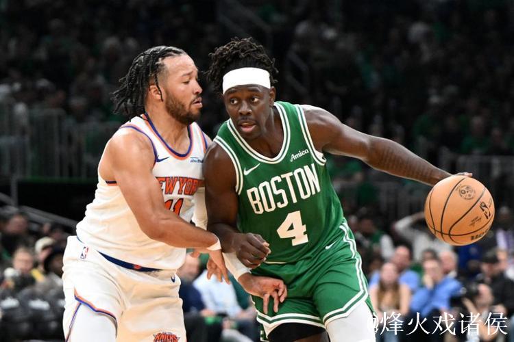 绿军揭幕战狂轰29记三分平纪录，碾压尼克斯获大胜